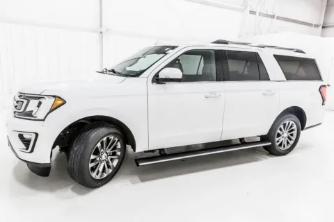 More photos of 2021 Ford Expedition Max Limited at Sign It Drive It, TX