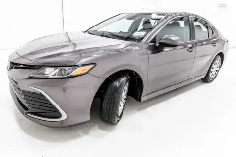Another view of 2022 Toyota Camry Hybrid LE for sale in Denton, TX at Sign It Drive It