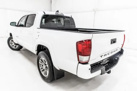 More photos of 2017 Toyota Tacoma TRD Sport at Sign It Drive It, TX