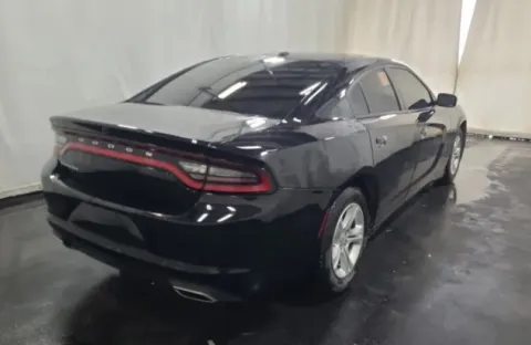 More photos of 2021 Dodge Charger SXT at Sign It Drive It, TX