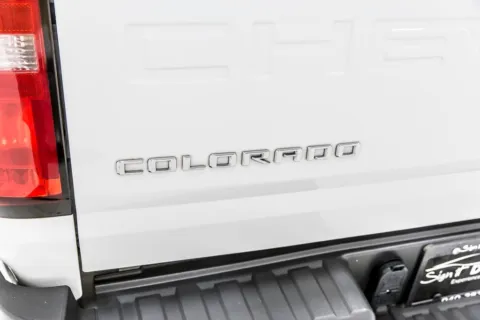 More photos of 2021 Chevrolet Colorado LT at Sign It Drive It, TX
