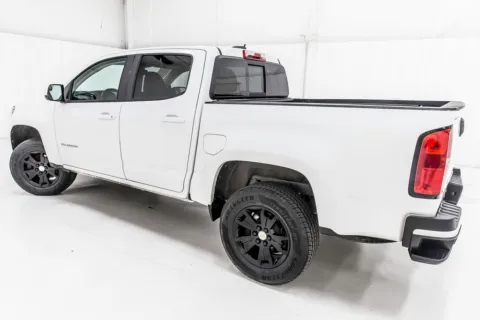 More photos of 2021 Chevrolet Colorado LT at Sign It Drive It, TX