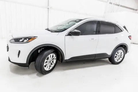 Another view of 2022 Ford Escape Hybrid SE for sale in Denton, TX at Sign It Drive It
