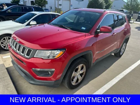 Red 2018 Jeep Compass Latitude for sale in Denton, TX