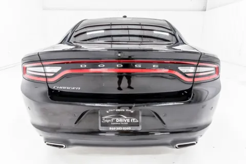 More photos of 2021 Dodge Charger SXT at Sign It Drive It, TX