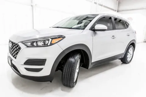 Photos of 2020 Hyundai Tucson SE for sale in Denton, TX at Sign It Drive It