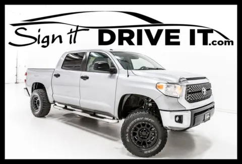 Silver 2015 Toyota Tundra SR5 for sale in Denton, TX