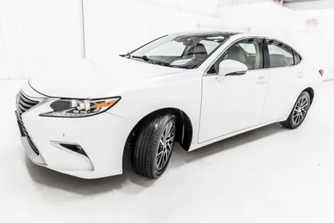 Another view of 2017 Lexus ES 350 for sale in Denton, TX at Sign It Drive It