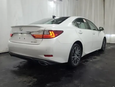 More photos of 2017 Lexus ES 350 at Sign It Drive It, TX
