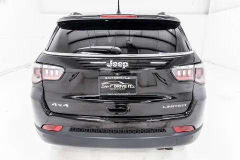 More photos of 2019 Jeep Compass Limited at Sign It Drive It, TX