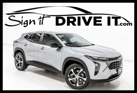 Gray 2024 Chevrolet Trax 1RS for sale in Denton, TX