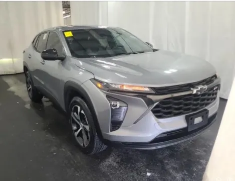 More photos of 2024 Chevrolet Trax 1RS at Sign It Drive It, TX