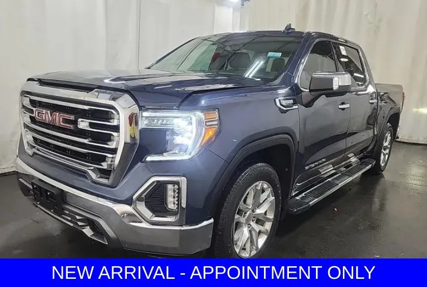 2020 GMC Sierra 2WD Crew Cab Short Box SLT's photo