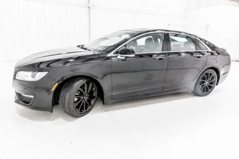 More photos of 2020 Lincoln MKZ Reserve at Sign It Drive It, TX