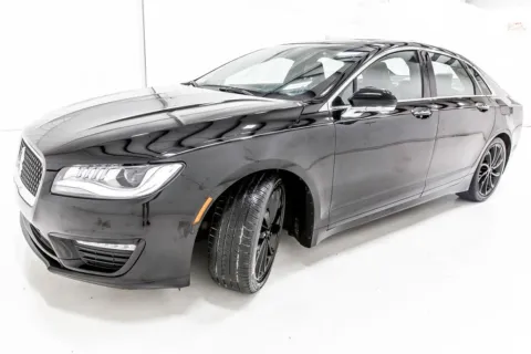 Another view of 2020 Lincoln MKZ Reserve for sale in Denton, TX at Sign It Drive It
