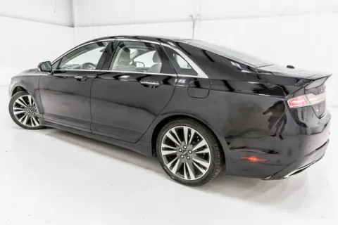 More photos of 2019 Lincoln MKZ Reserve at Sign It Drive It, TX