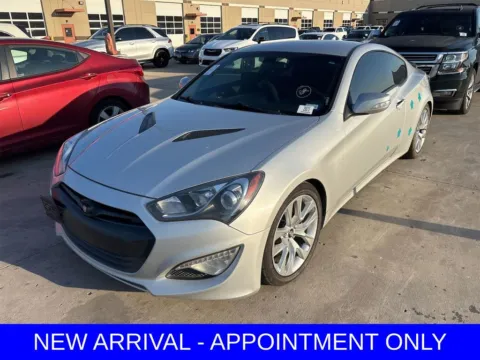 Silver 2016 Hyundai Genesis Coupe 3.8 for sale in Denton, TX