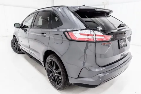 More photos of 2024 Ford Edge ST Line at Sign It Drive It, TX