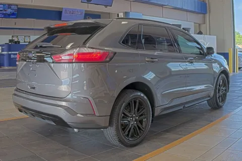 More photos of 2024 Ford Edge ST Line at Sign It Drive It, TX