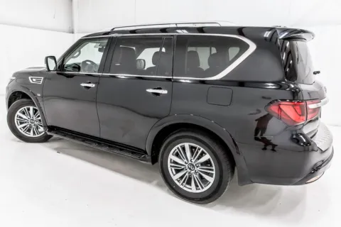 More photos of 2019 INFINITI QX80 LUXE at Sign It Drive It, TX