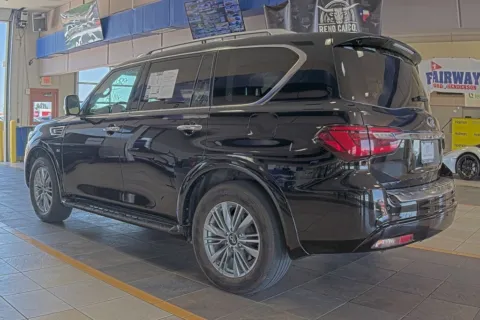 More photos of 2019 INFINITI QX80 LUXE at Sign It Drive It, TX