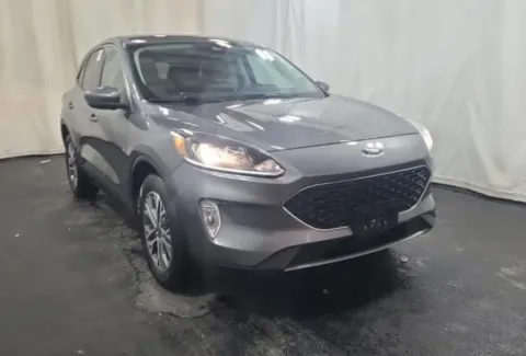 More photos of 2022 Ford Escape SEL at Sign It Drive It, TX