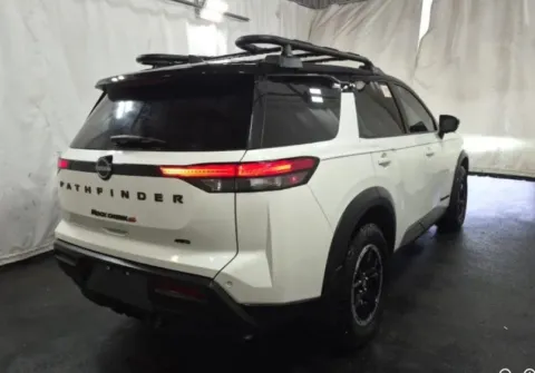 More photos of 2024 Nissan Pathfinder Rock Creek at Sign It Drive It, TX