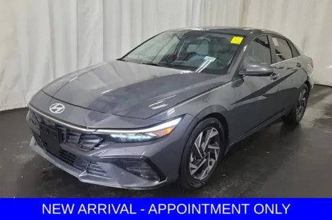 Gray 2024 Hyundai Elantra Hybrid Limited for sale in Denton, TX