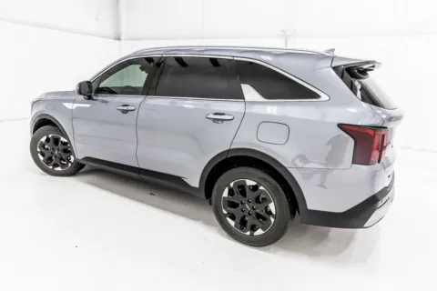 More photos of 2024 Kia Sorento S at Sign It Drive It, TX