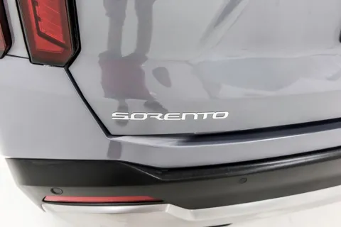 More photos of 2024 Kia Sorento S at Sign It Drive It, TX