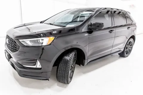 Another view of 2022 Ford Edge ST Line for sale in Denton, TX at Sign It Drive It
