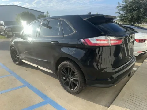 More photos of 2022 Ford Edge ST Line at Sign It Drive It, TX