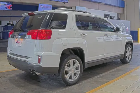 More photos of 2016 GMC Terrain SLT at Sign It Drive It, TX