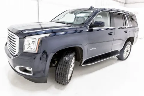 Another view of 2020 GMC Yukon SLT Standard Edition for sale in Denton, TX at Sign It Drive It