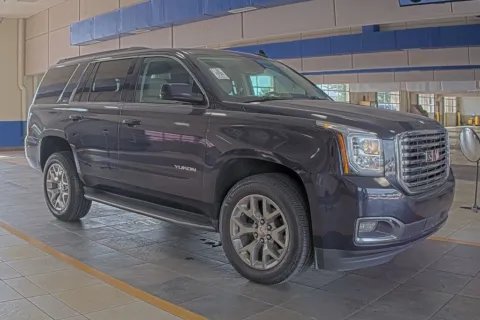 Another view of 2020 GMC Yukon SLT Standard Edition for sale in Denton, TX at Sign It Drive It