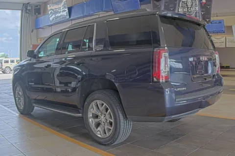 More photos of 2020 GMC Yukon SLT Standard Edition at Sign It Drive It, TX