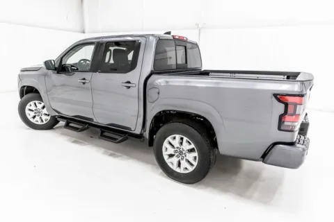 More photos of 2022 Nissan Frontier SV at Sign It Drive It, TX
