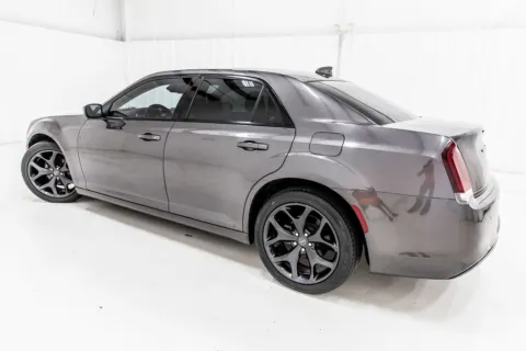 More photos of 2021 Chrysler 300 Touring at Sign It Drive It, TX