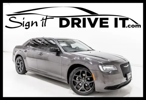 Unknown 2021 Chrysler 300 Touring for sale in Denton, TX