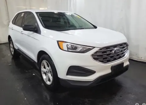 More photos of 2021 Ford Edge SE at Sign It Drive It, TX