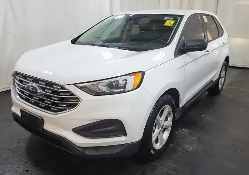 White 2021 Ford Edge SE for sale in Denton, TX