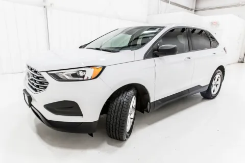 Photos of 2021 Ford Edge SE for sale in Denton, TX at Sign It Drive It