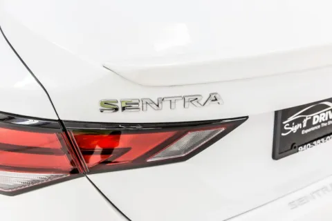 More photos of 2021 Nissan Sentra SR at Sign It Drive It, TX