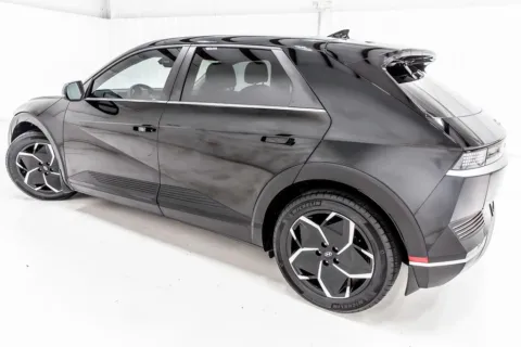 More photos of 2023 Hyundai IONIQ 5 SEL at Sign It Drive It, TX