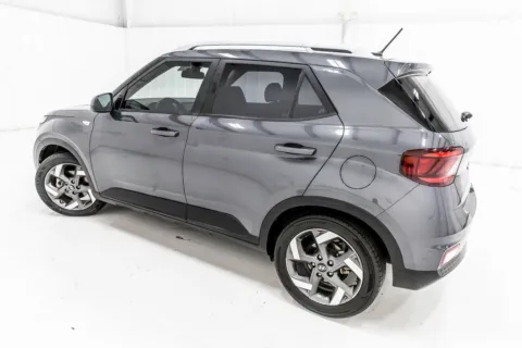 More photos of 2023 Hyundai Venue SEL at Sign It Drive It, TX