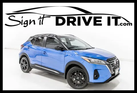 Blue 2024 Nissan Kicks SR for sale in Denton, TX