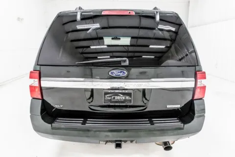 More photos of 2015 Ford Expedition XLT at Sign It Drive It, TX