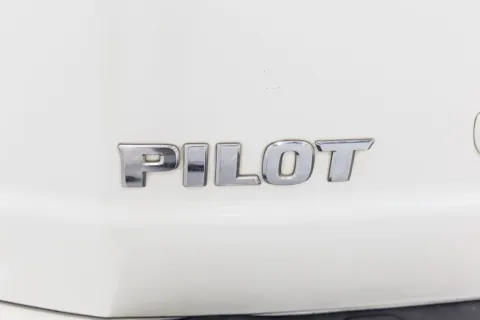 More photos of 2014 Honda Pilot Touring at Sign It Drive It, TX