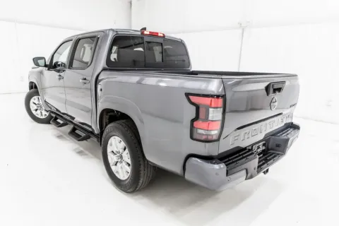 More photos of 2022 Nissan Frontier SV at Sign It Drive It, TX