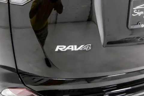 More photos of 2018 Toyota RAV4 SE at Sign It Drive It, TX